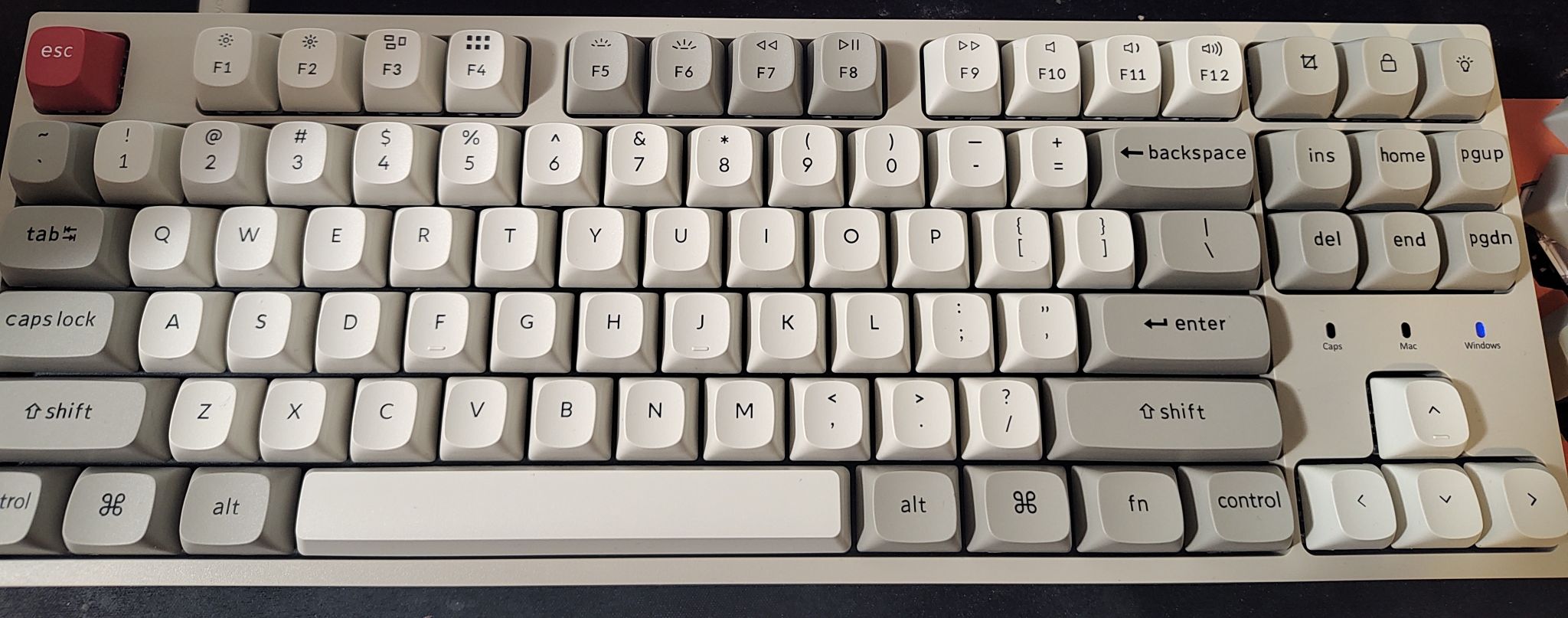 A retro beige keyboard